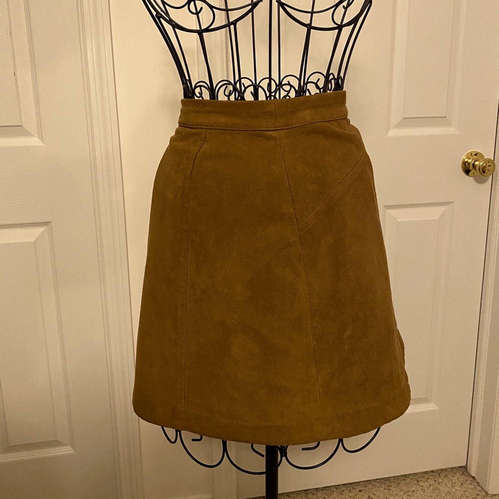 Trendy mini skirt